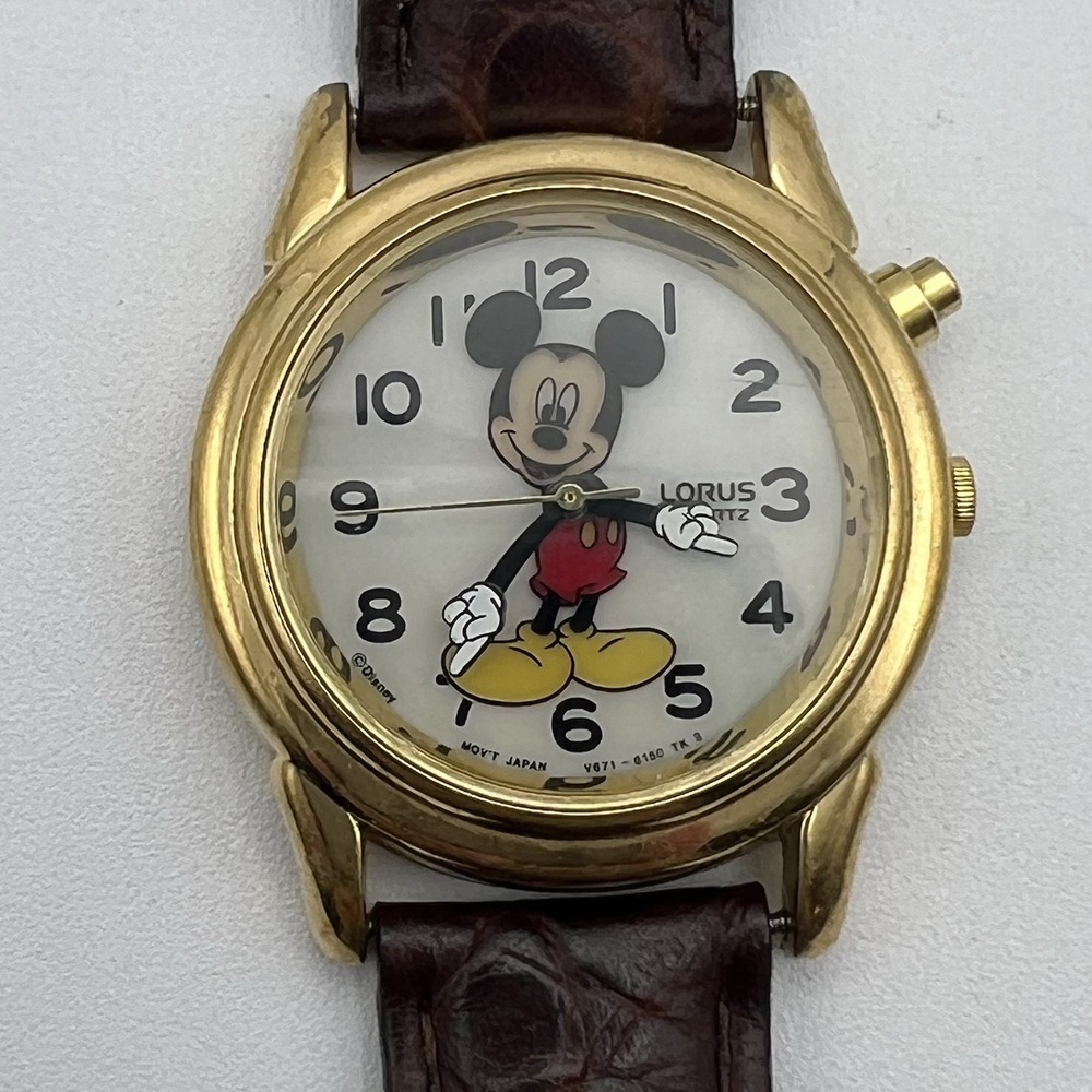 Mickey Mouse Lorus Watch V671-6050 Water Resistant Leather Band Vtg.